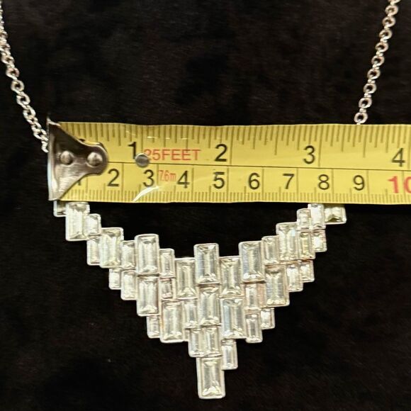 Silver Tone Cascading Baguettes Collar Geometric Necklace, Avon, NWOB - Picture 5 of 15